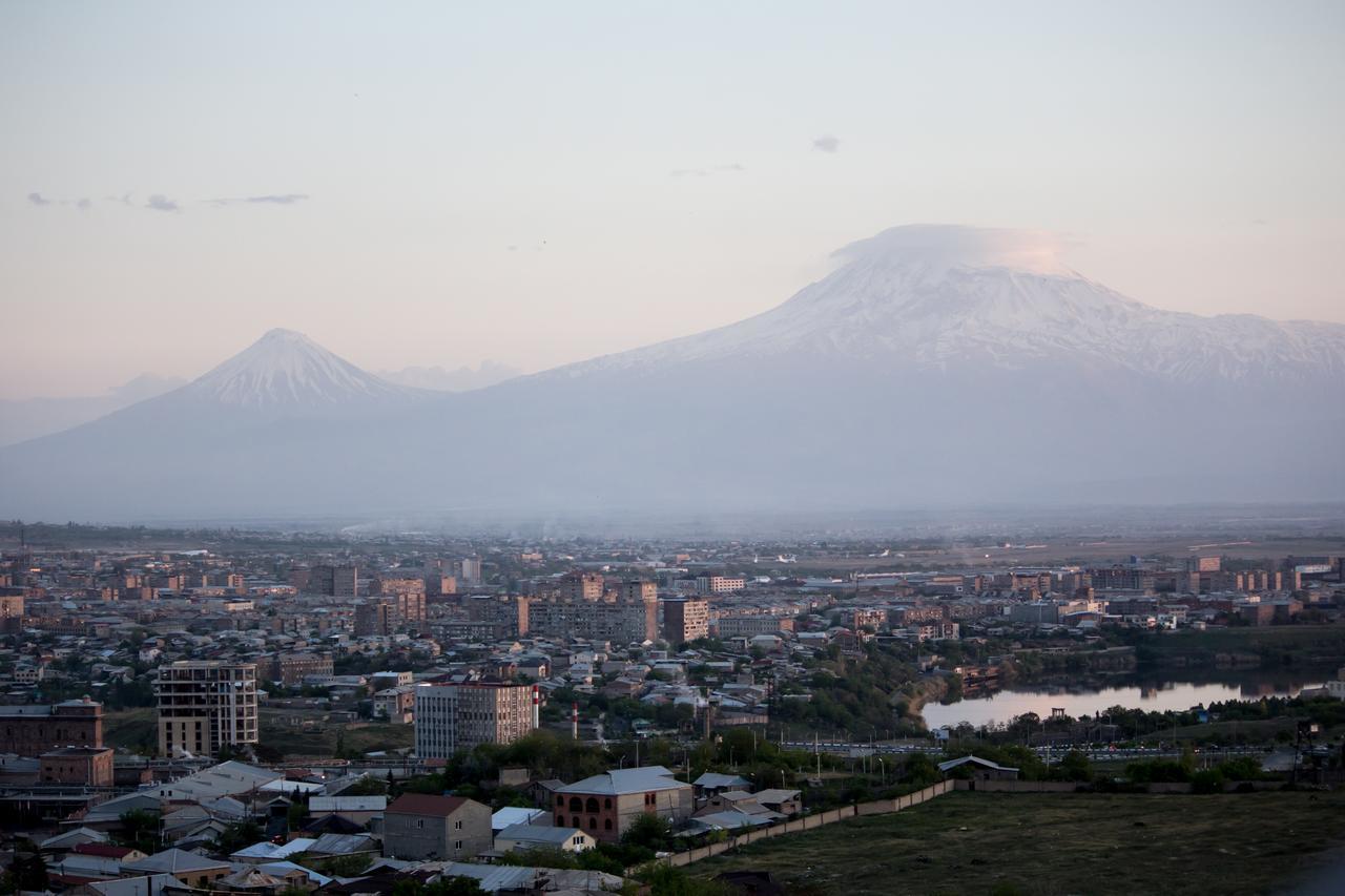 Ris Dalma Collection Yerevan Exterior photo